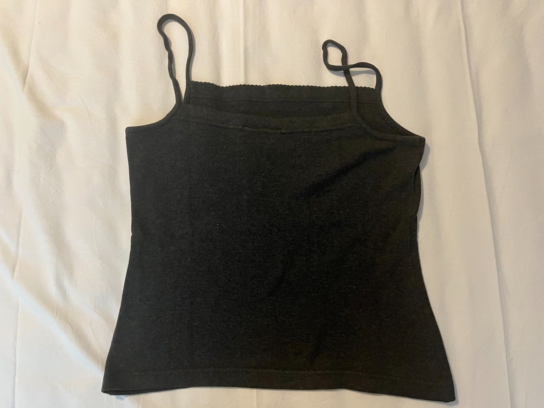 H&M Top: Damen träger Top "H&M" Farbe grau Grösse L – Usato da Jona venduto da Flexer02 1