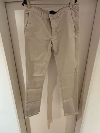 Zara Basic Man Chinos - EU38/USA 30 - Light Beige/Cream