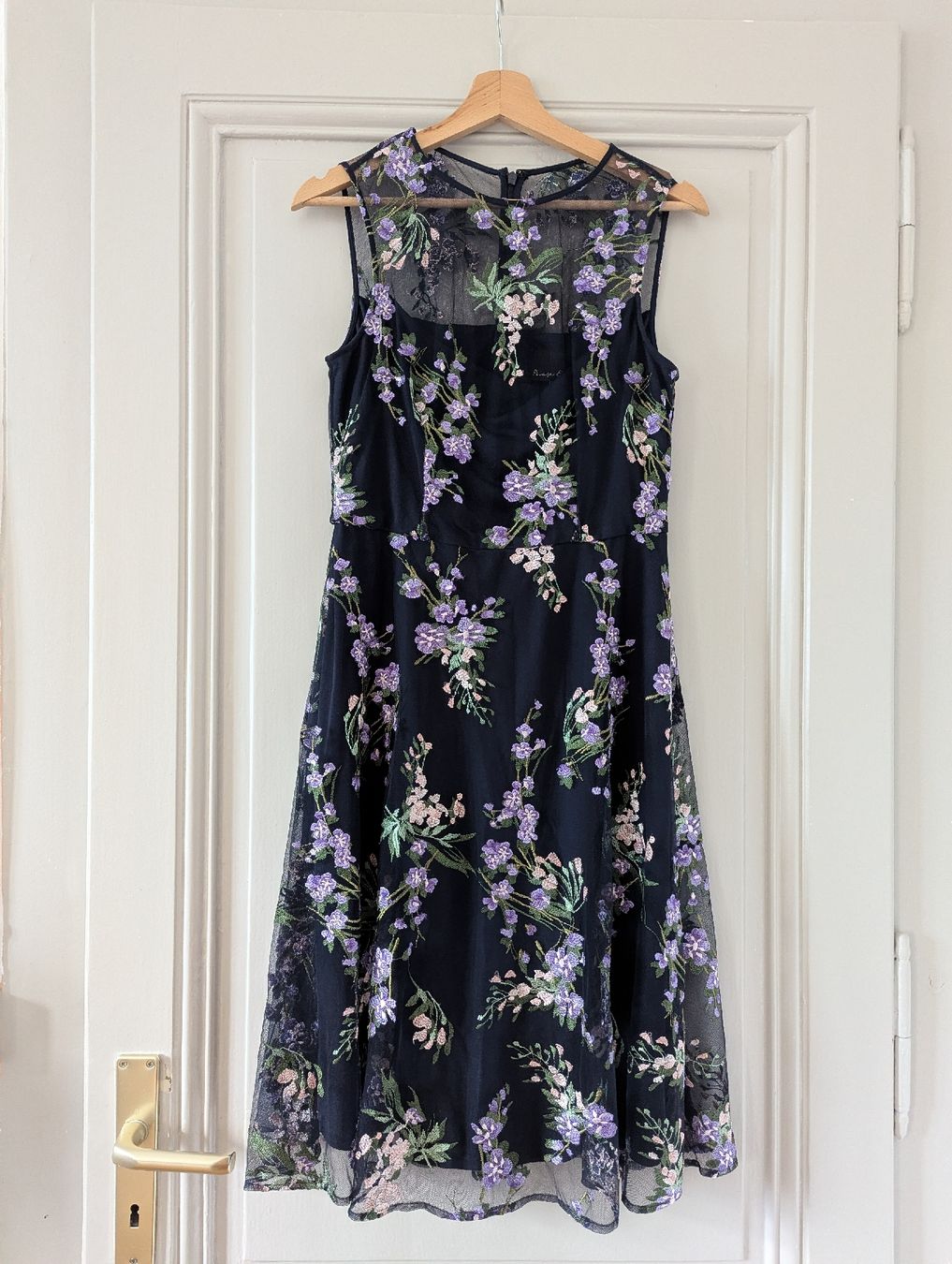 Phase Eight Vestiti: sublime robe phase eight M – Nuovo (secondo la descrizione) da Montreux venduto da dem_gyt9