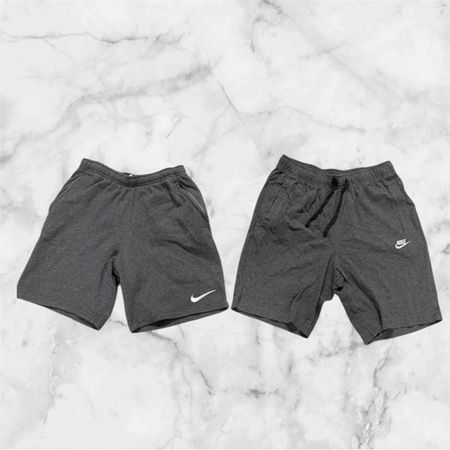 Set 2 Pantaloncini Nike Sportswear - Taglia S - NUOVI
