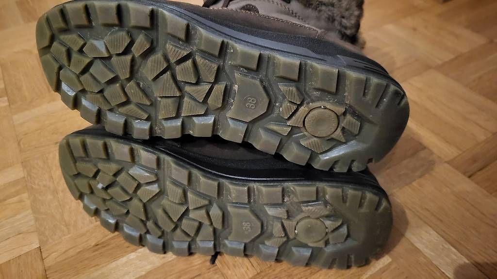 Scarpe da donna: Winterboots Deltex Gr. 38 – Usato da Rorschacherberg venduto da Maku007 1