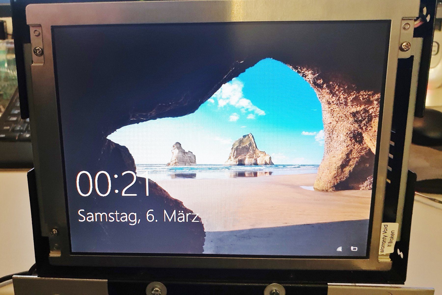 Monitore: Open Frame TFT LCD Monitor – Gebraucht aus Reinach AG von softwareladen 2