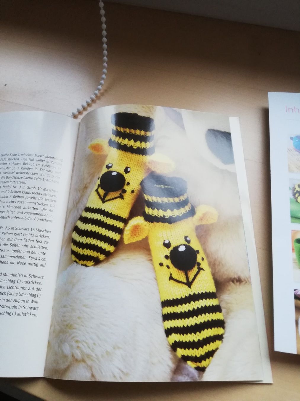 Libri: 2 Hefte Babyschuhe häkeln und stricken – Usato da Abtwil SG venduto da Tonisberg 3