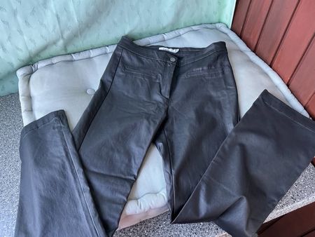 Pantalon noir - Très stretch - Taille 40-42 - NEUF