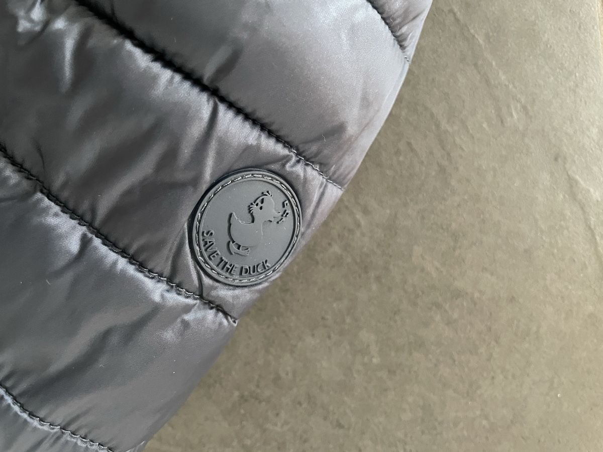Save the duck Vestes: Leichte Steppjacke Save the Duck – Neuf (Voir description) à Balgach par sei_s6d7 5