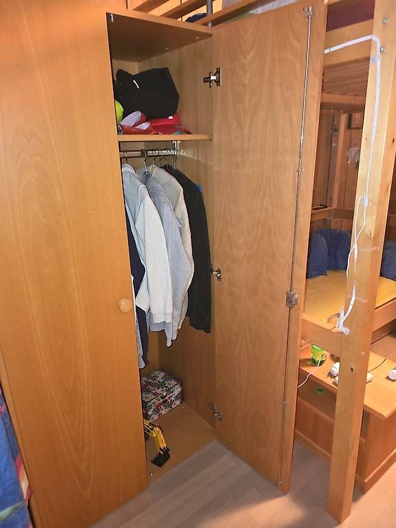 Schränke: Schrank – Gebraucht aus Warth von thbachofner 2