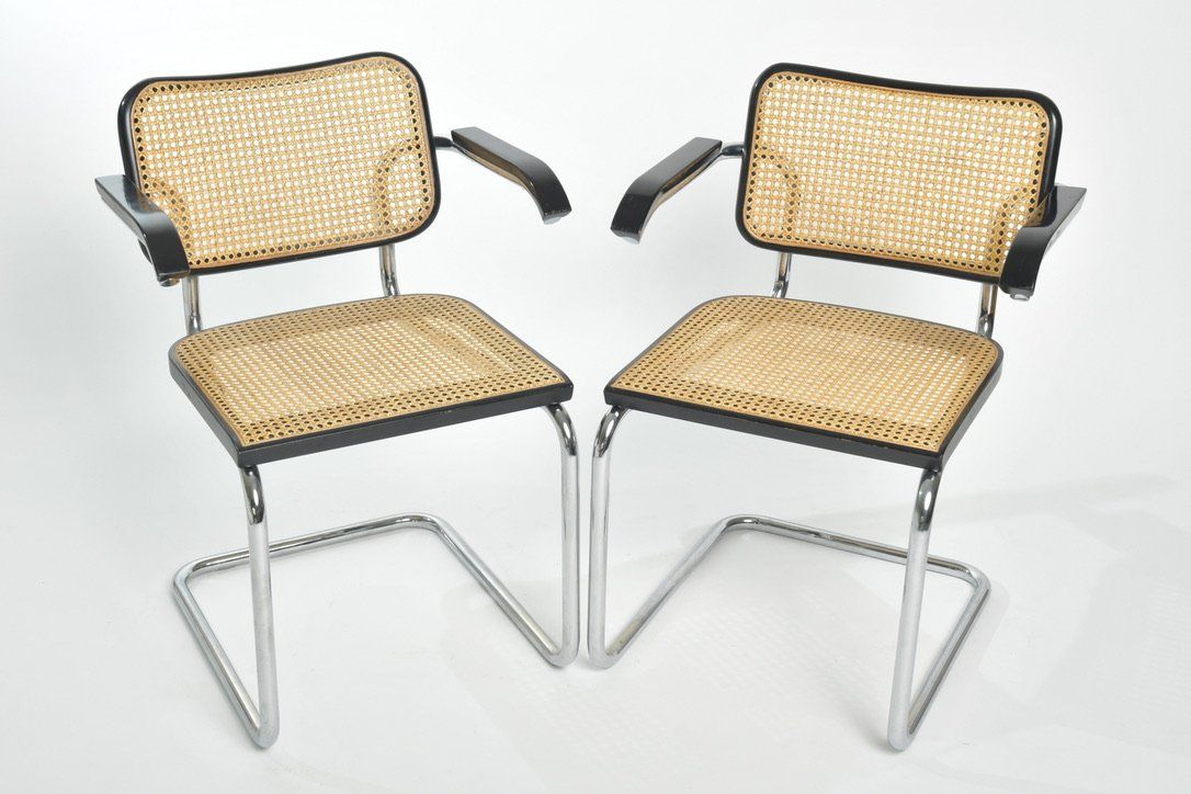 Breuer Sedie: Marcel Breuer Freischwinger Set – Usato da Zürich venduto da IndividumCH
