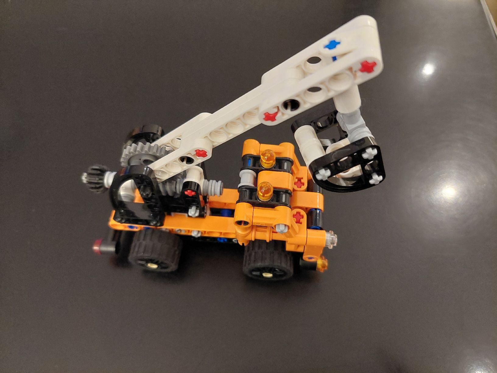 Lego Giocattoli: Lego Technic Hubarbeitsbühne – Usato da Zetzwil venduto da sti_x9xf 1