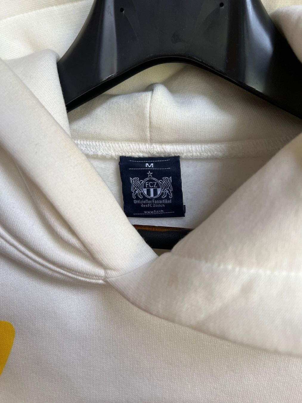 Pullover & Sweatshirts: FCZ Hoodie offwhite Logo Grösse M – Gebraucht aus Bülach von eric600 2