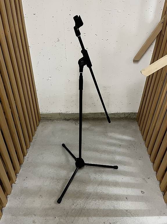 Instrumenten-& Notenständer: Mikrofonständer – Gebraucht aus Winterthur von fab_yz2c