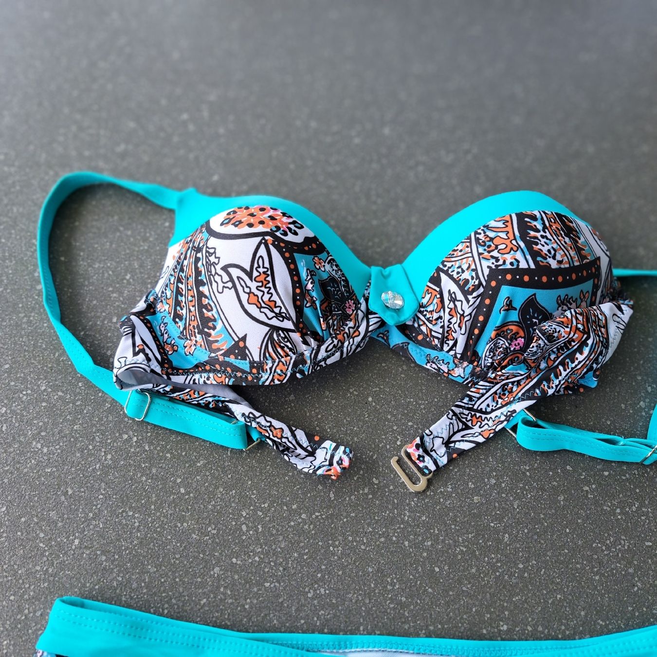 Badekleider & Bikinis: Bikini Gr.M – Neu (gemäss Beschreibung) aus Steinen von kelli13 1