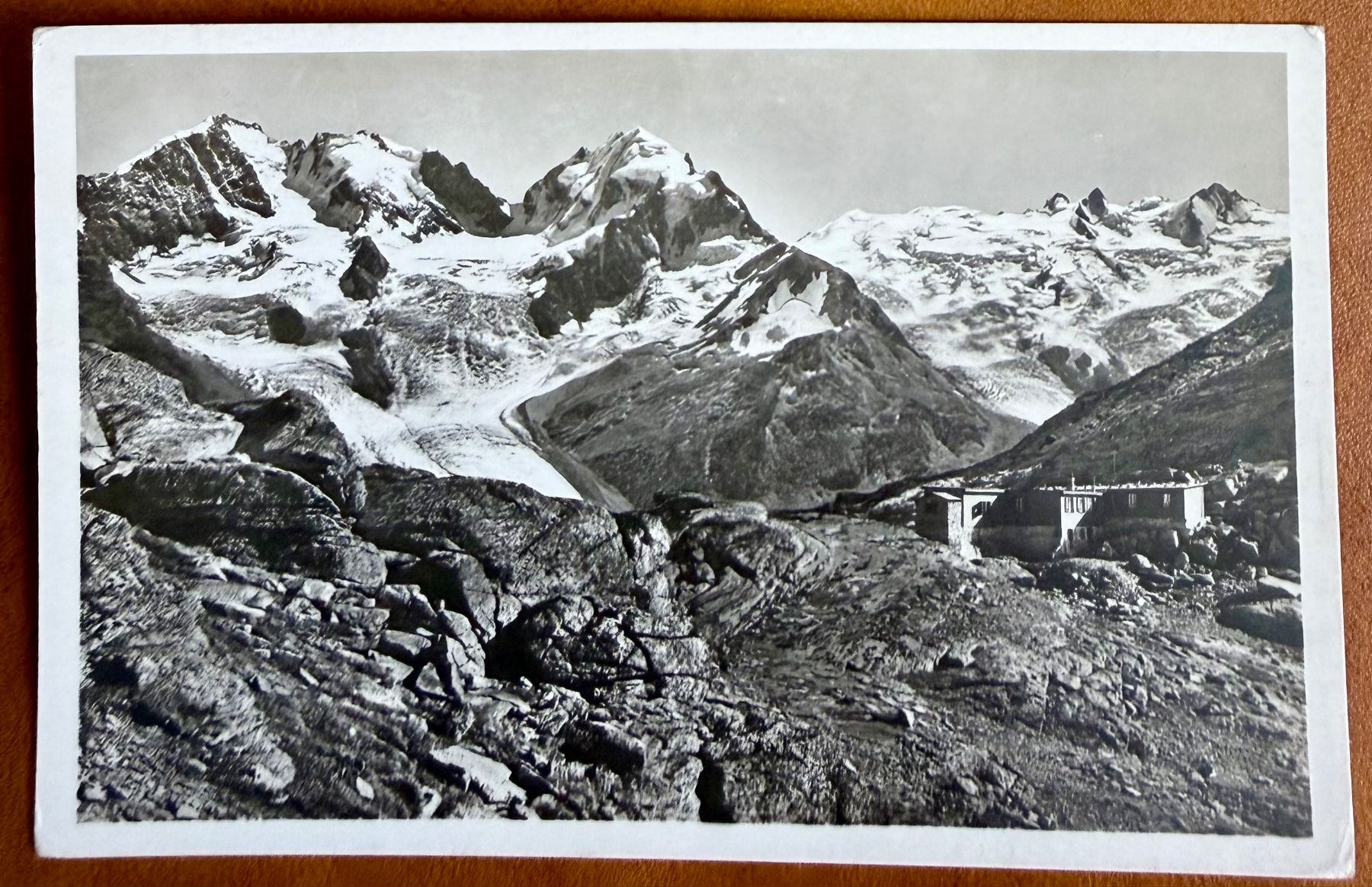 Cartoline postali: Silvaplana - Restaurant Fuorcla Surfey AK – Usato da Lutry venduto da Ediego