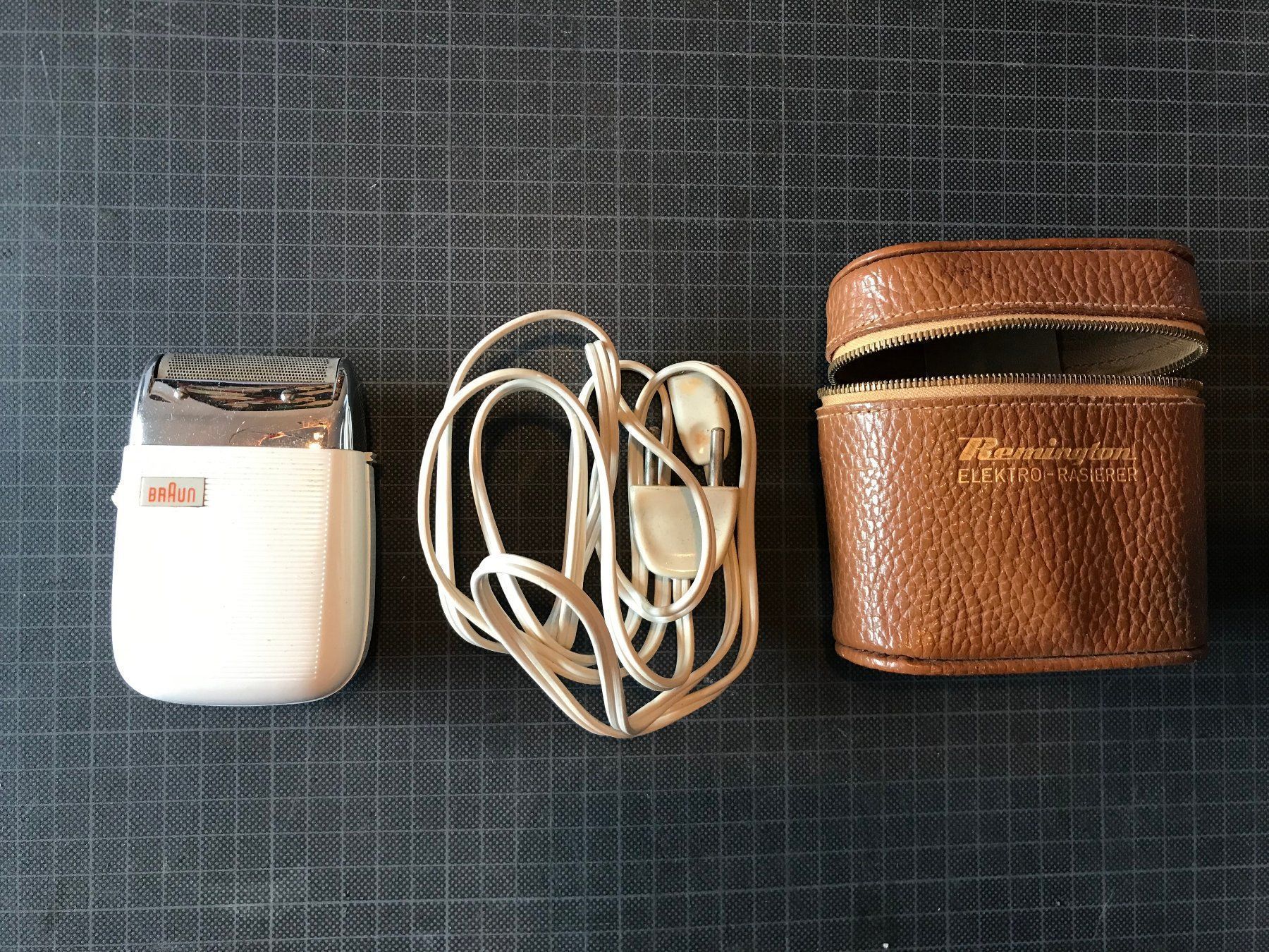 Rasoi & Lamette da barba: Braun Rasierer vintage – Usato da Zürich venduto da sperret 1