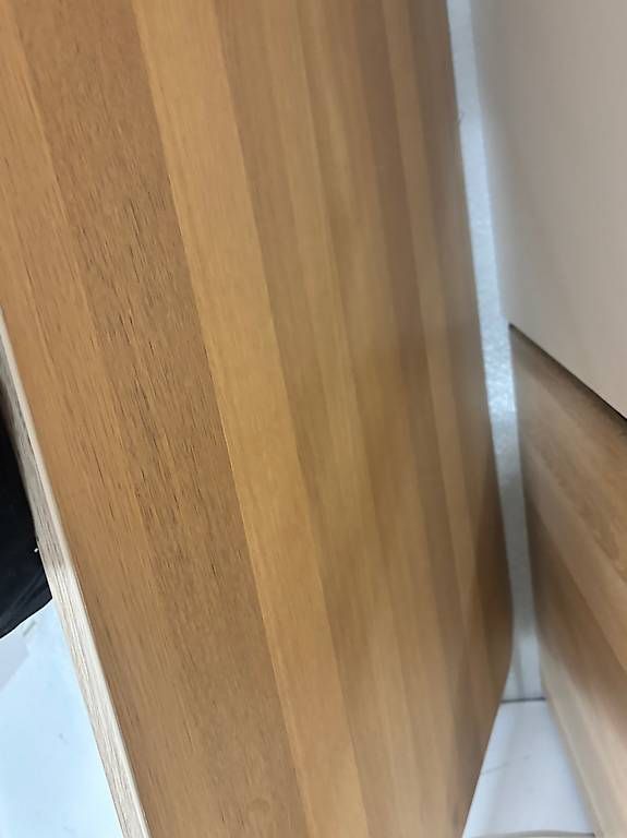 Ikea Scrivanie: Ikea Schreibtisch 160x80cm – Usato da Buttikon SZ venduto da dom_l25d 2