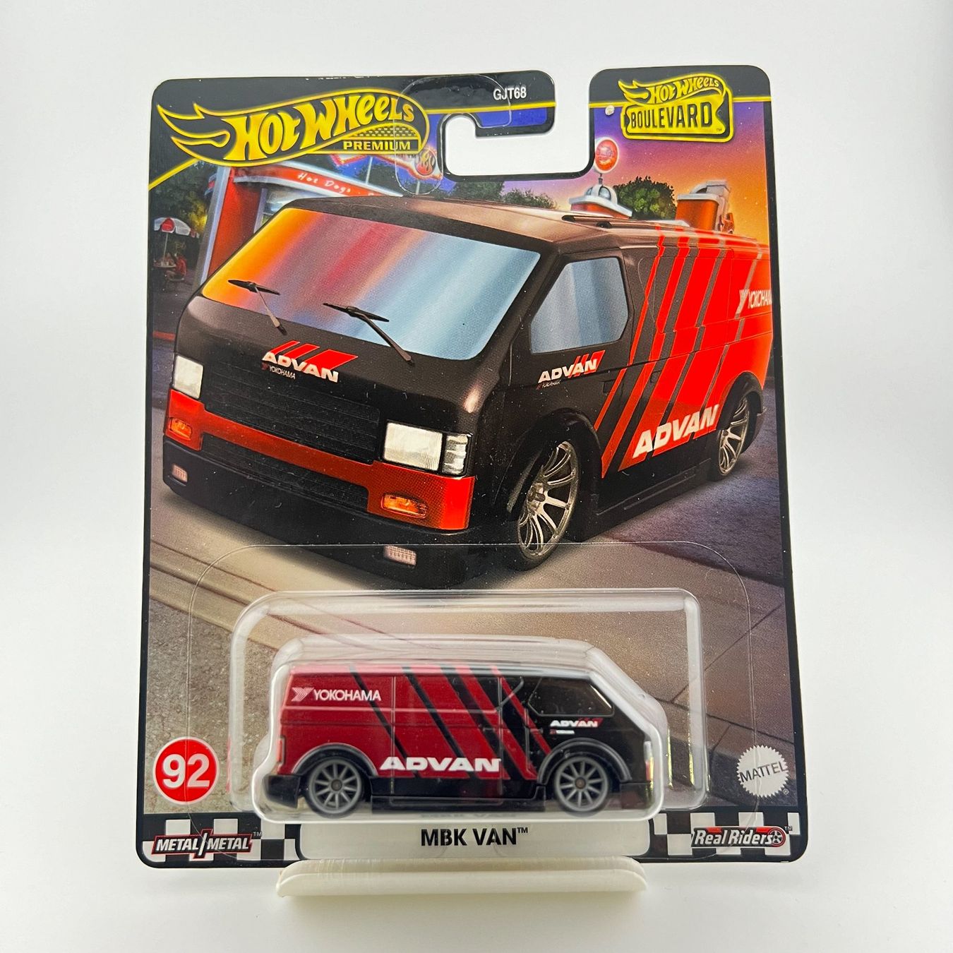 Hot Wheels Modellini d'auto: HOT WHEELS Premium Bundle Vans - MBK Van Boulevard - 4er Set – Nuovo e nell'imballaggio originale da Neuhausen venduto da rraayy 3