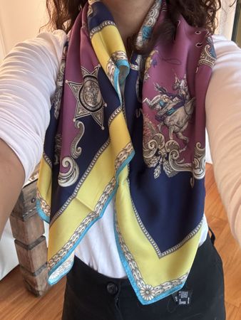 Vintage Versace Silk Scarf 100% Seta Made in Italy 85x85cm