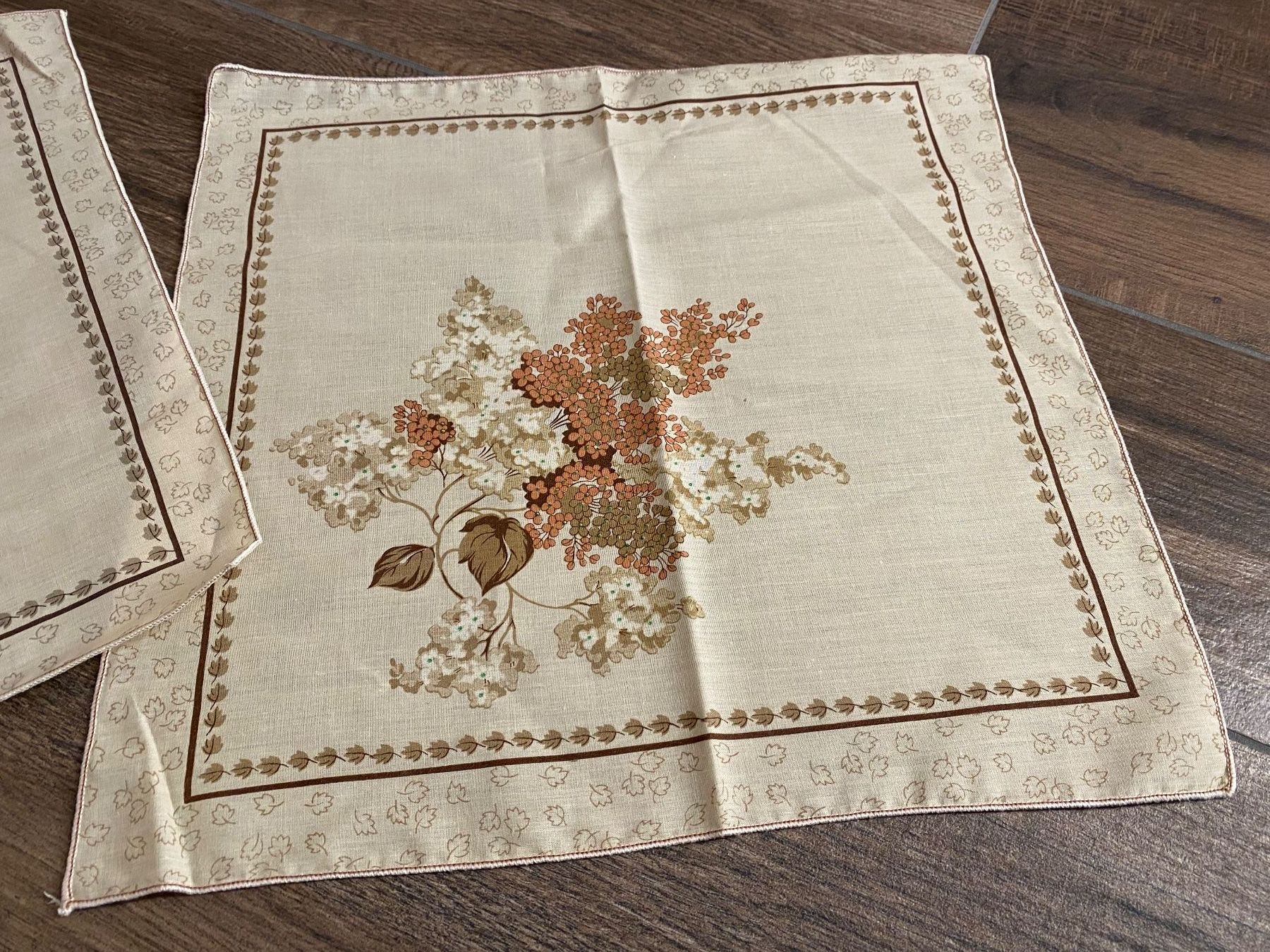 Tovaglioli: 2 Servietten beige Vintage 35 x 35 cm – Usato da Pratteln venduto da a23_j2gs 3