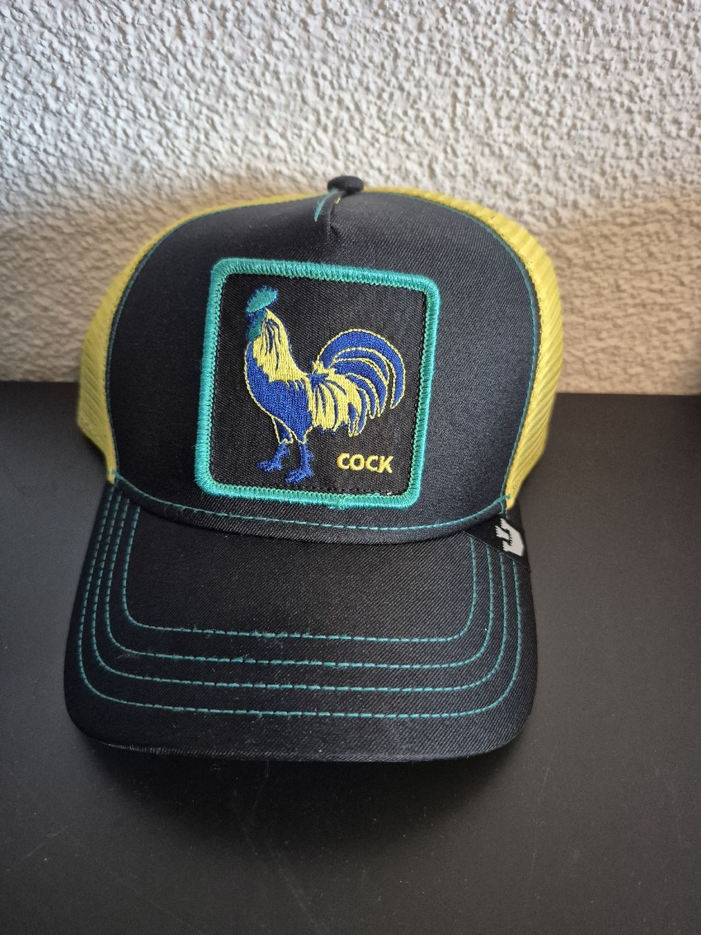 Chapeaux, bonnets & casquettes: Goorin 'Cock Trip' Trucker Style Baseball Cap – D'occasion à Seuzach par Xauberai