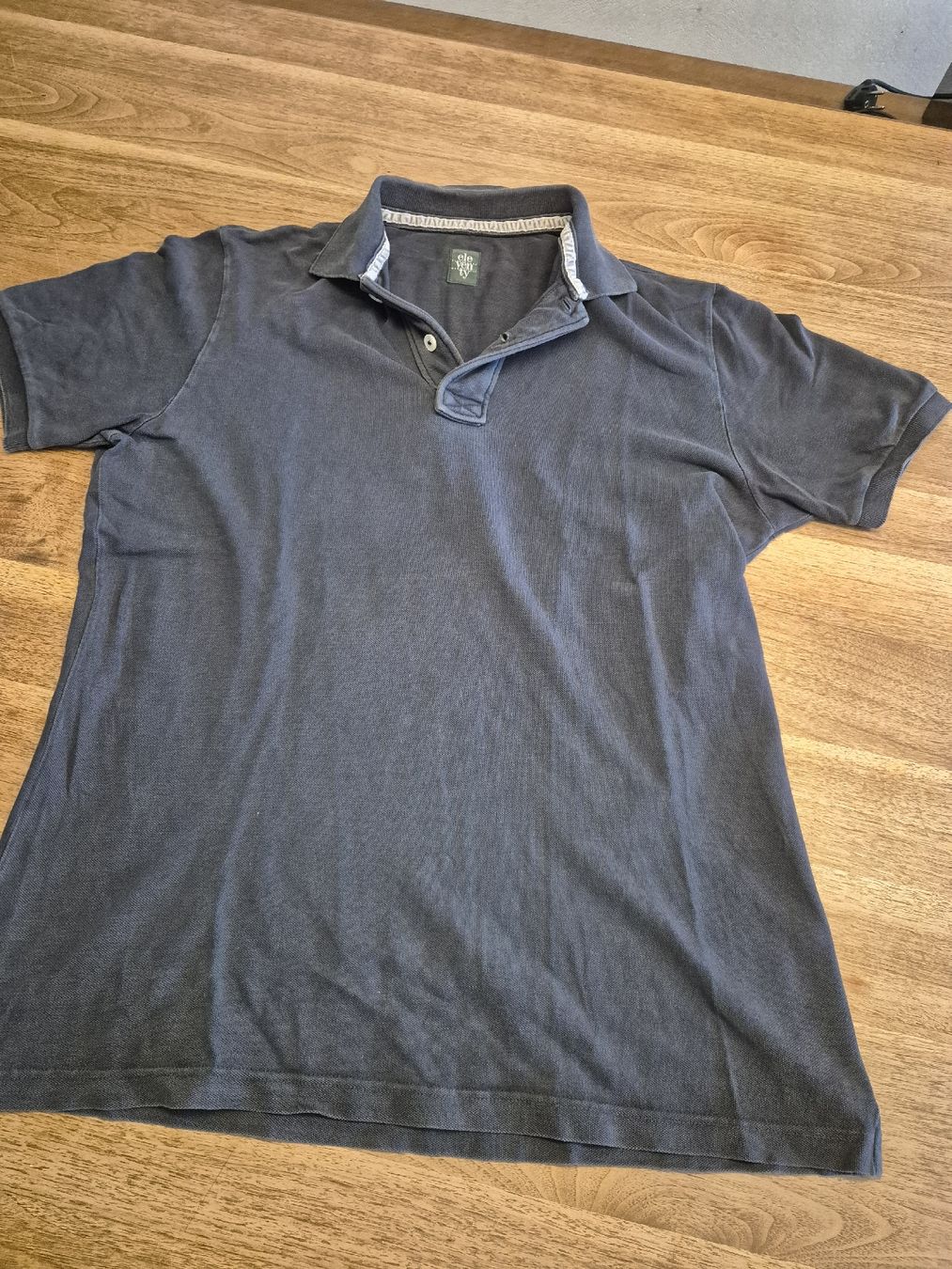 Magliette Polo: eleventy Poloshirt  – Usato da Weesen venduto da sch_cs6t