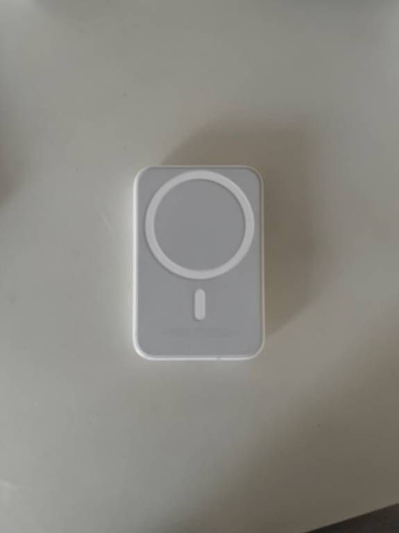 Caricabatterie: Chargeur Apple Magsafe – Usato da Crissier venduto da vic_lq9v