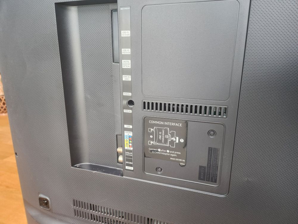 Samsung Fernseher Flachbildschirm 6