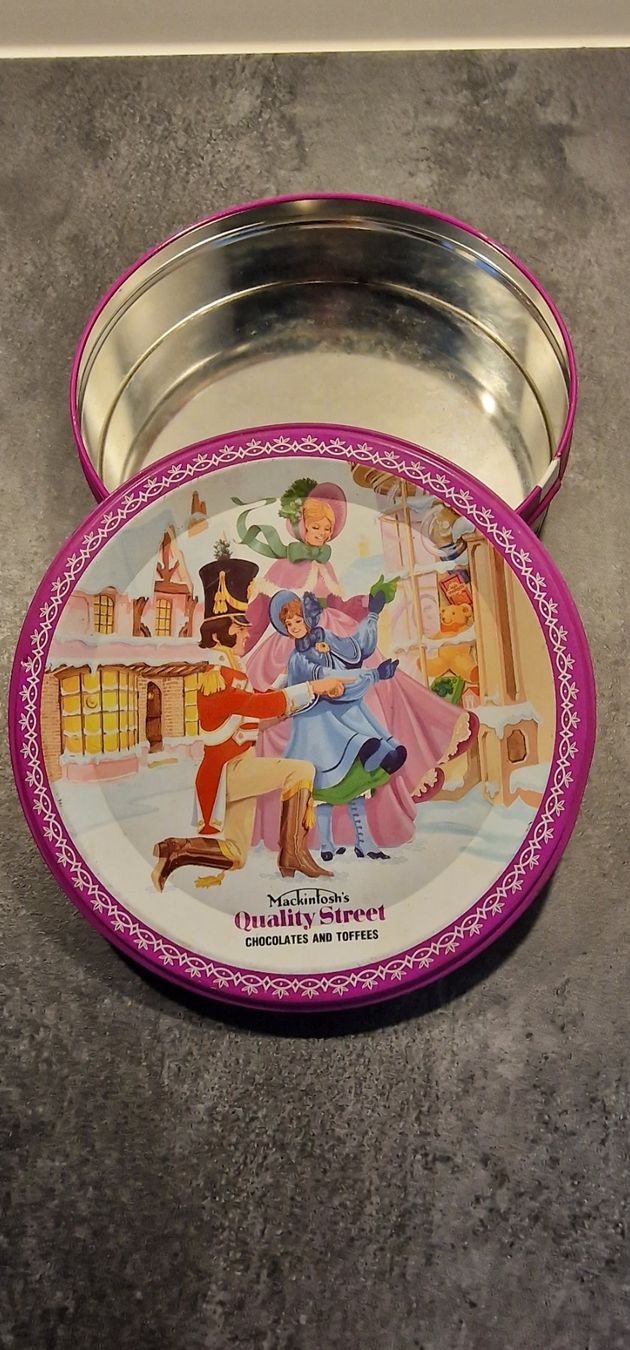 Contenitori & Simili: Boite à biscuits 1984 – Usato da Moutier venduto da ste_z7jz 2