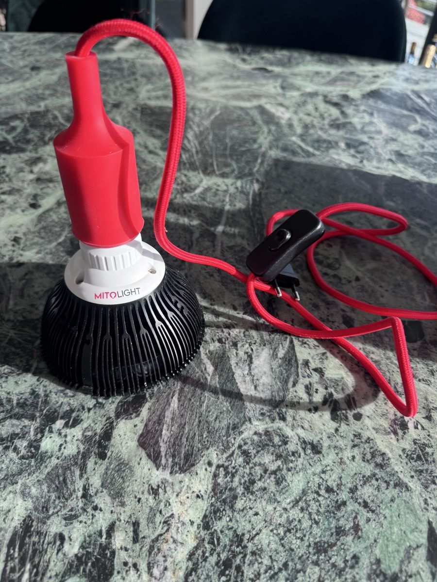 Lampade: MITO LIGHT® Bulb 3.0 (red light) – Nuovo (secondo la descrizione) da Rüschlikon venduto da del_f9xw