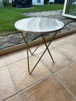Runder Beistelltisch Marmor mit Metallbeinen guter Zustand