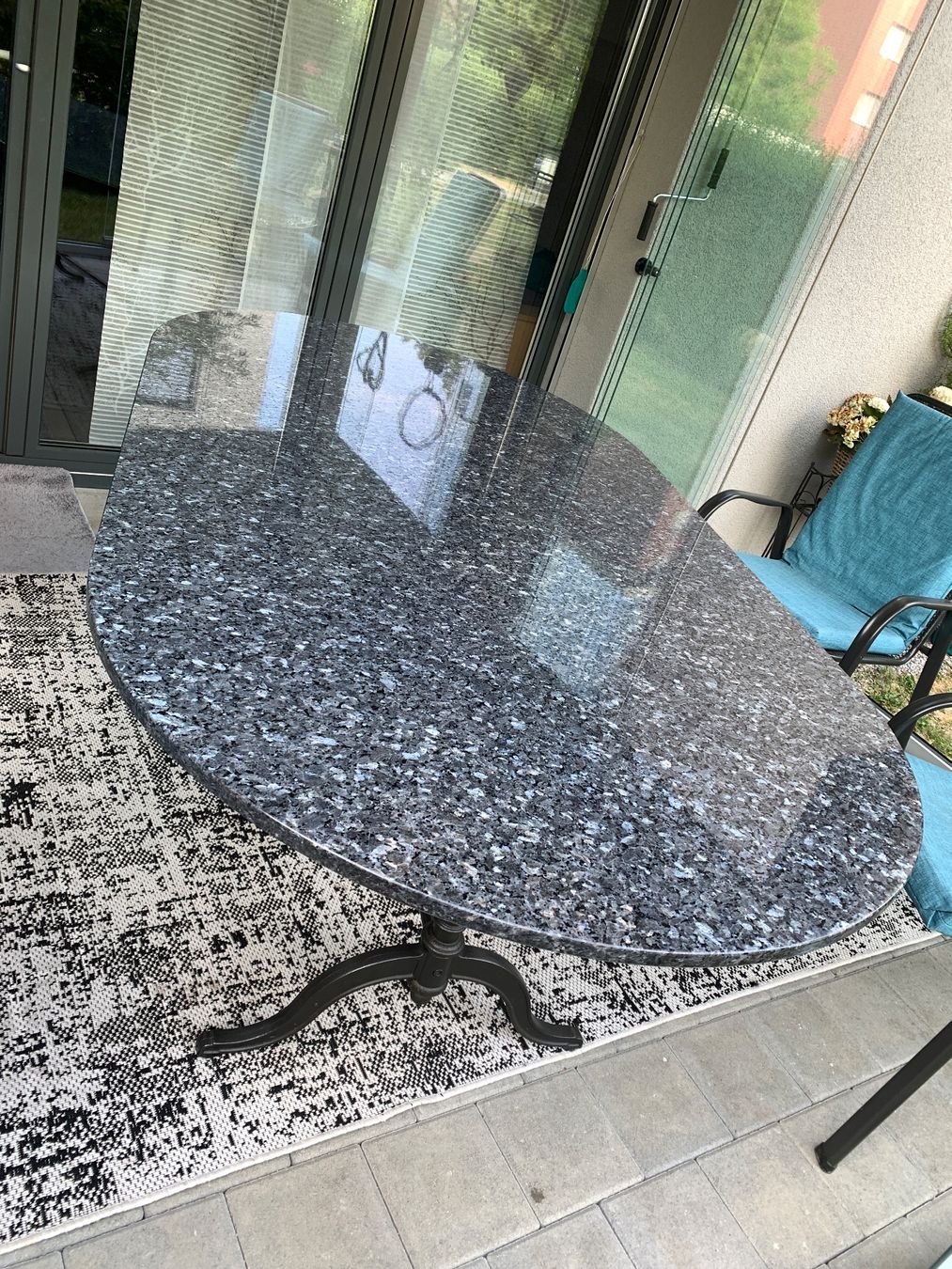 Hunn Tables: Granit Gartentisch – D'occasion à Jona par wirsindzudritt 2