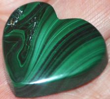 Cabochon L-1343 – Malachit Herz Edelstein – 24x27mm
