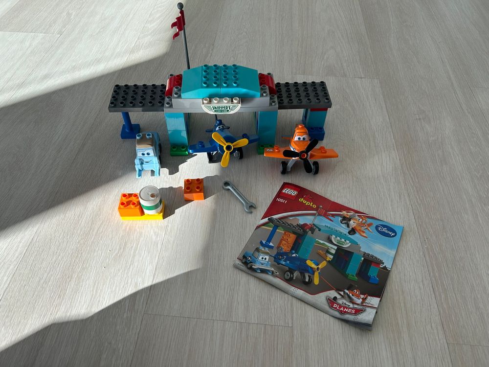 Lego Duplo 10511 «Skipper's Flight School» / komplett 1