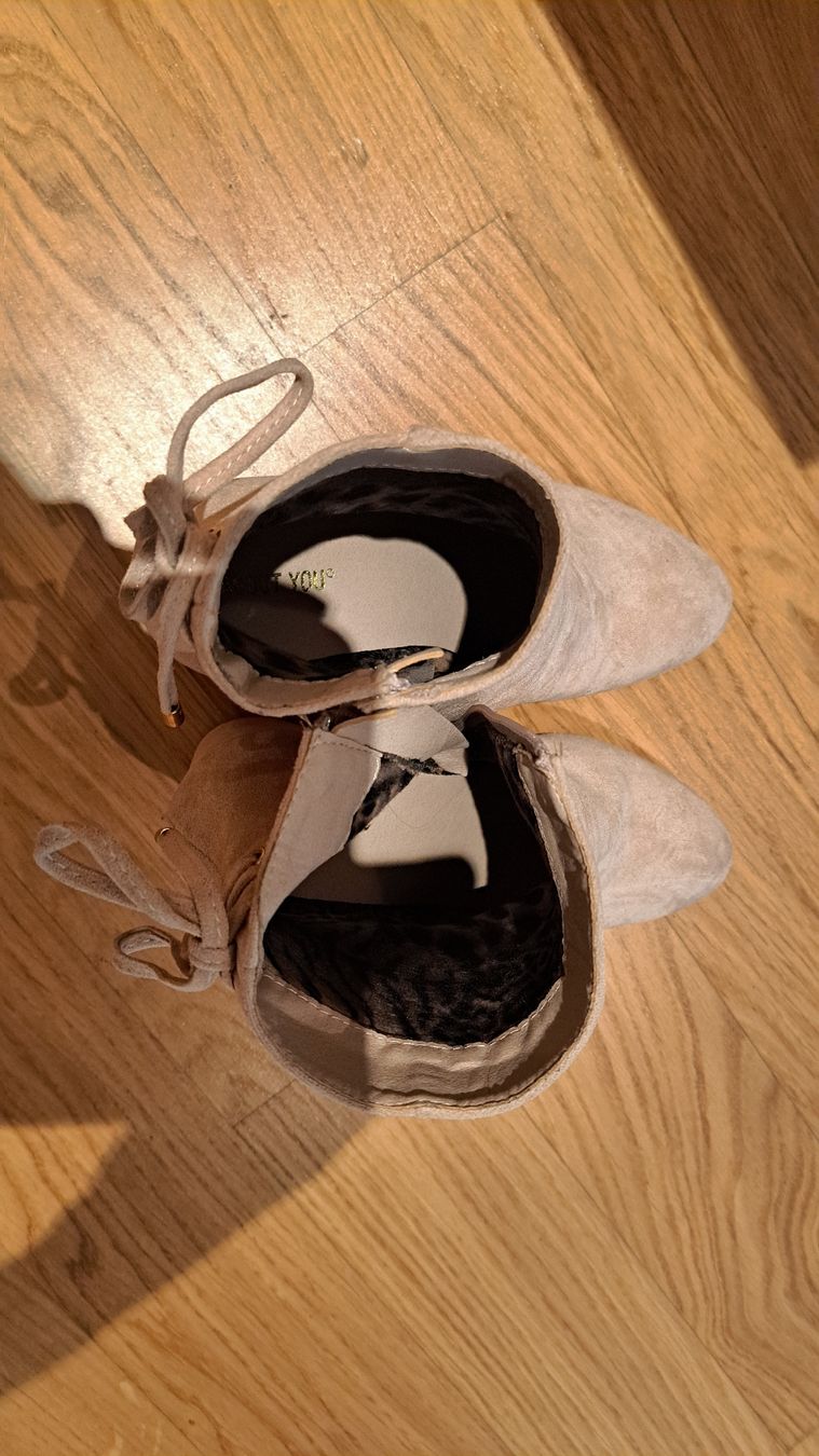 Scarpe da donna: Stiefeletten Beige – Nuovo (secondo la descrizione) da Seengen venduto da ja6_65wp 3