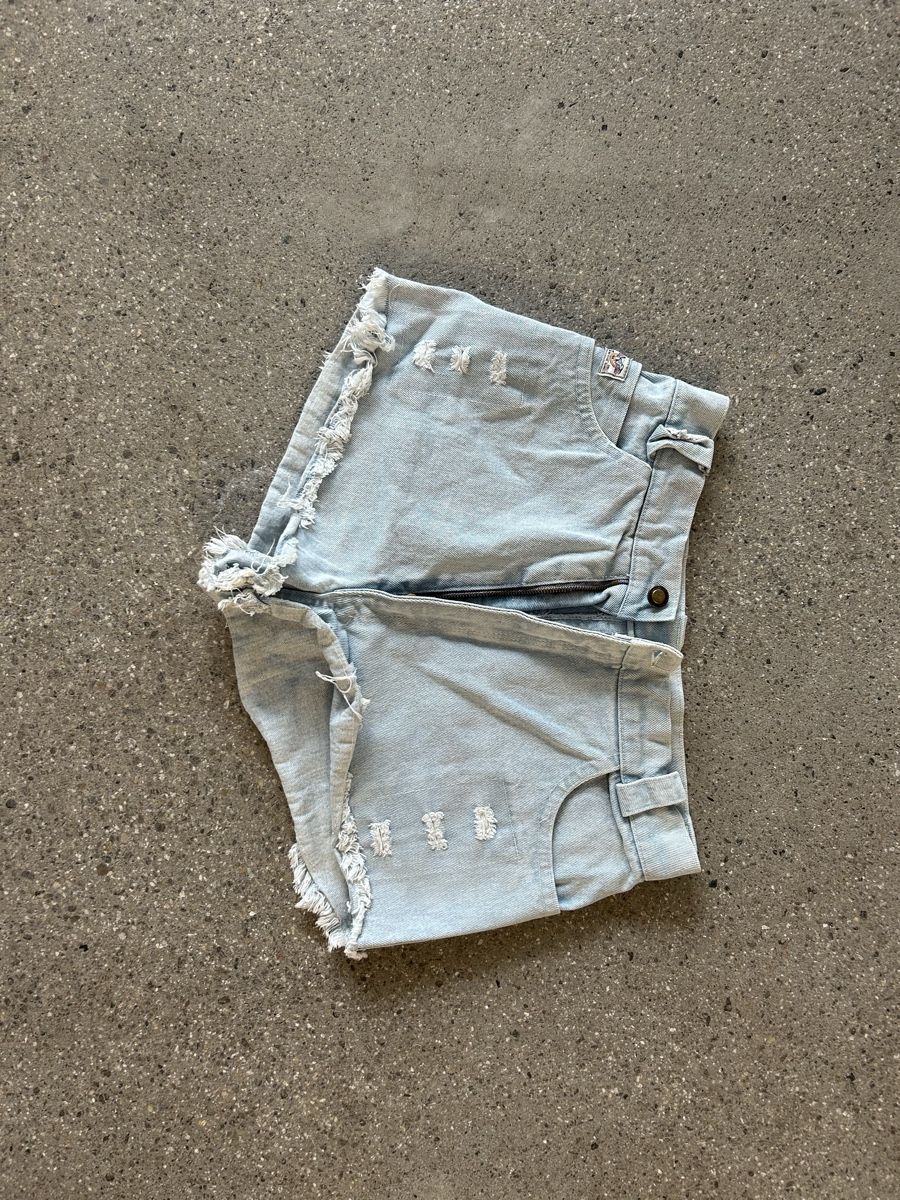 American Eagle Jeans: American Eagel Hotpants – Usato da Aarau venduto da megandris 1