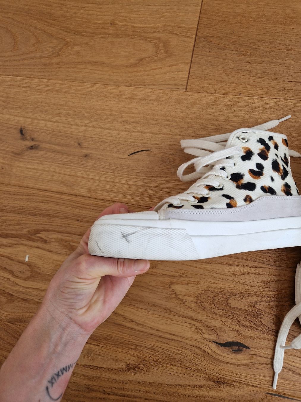 Levi's Scarpe da donna: Levis High Top Sneakers – Usato da Eschenbach SG venduto da SanFranciscoCalifornia 4