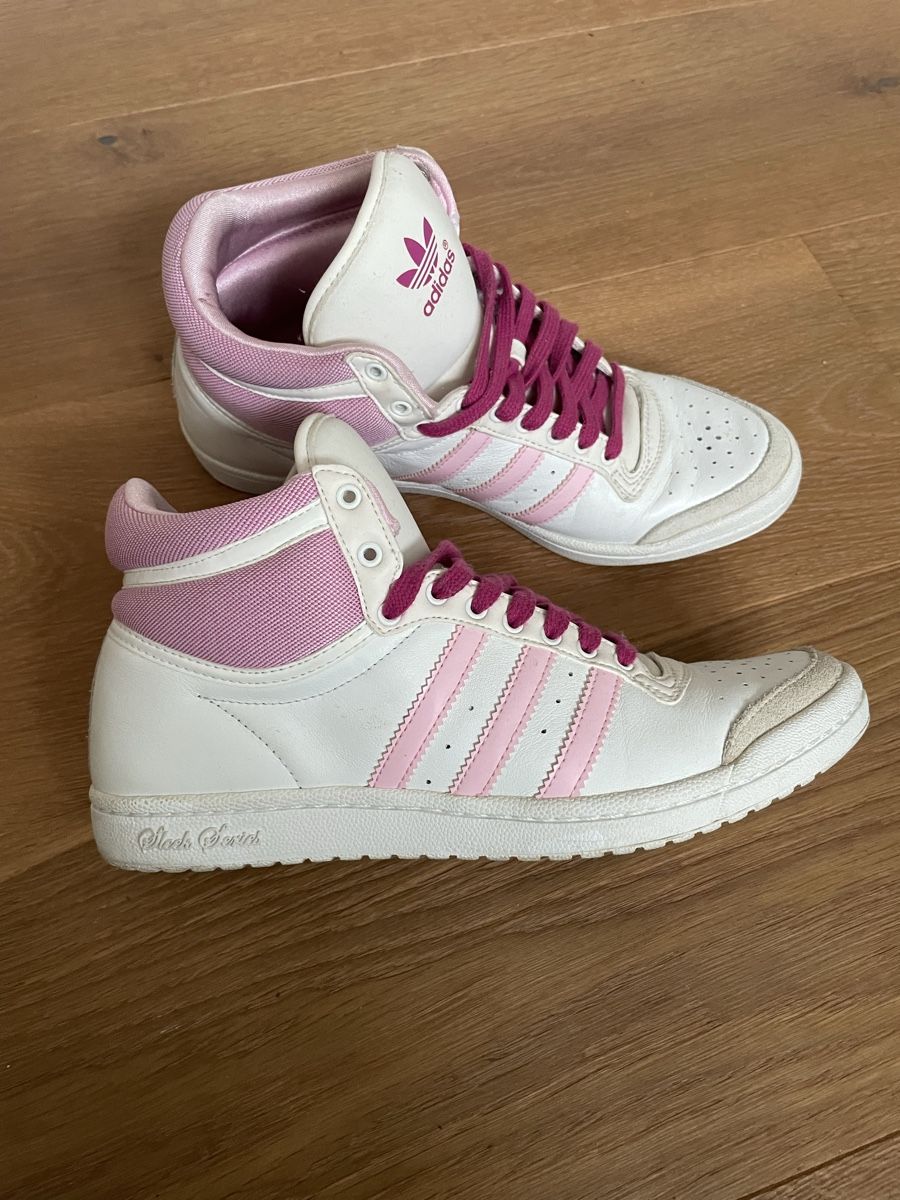 Adidas Damenschuhe: Sneaker Adidas – Gebraucht aus Aarwangen von erd_ngx8 1