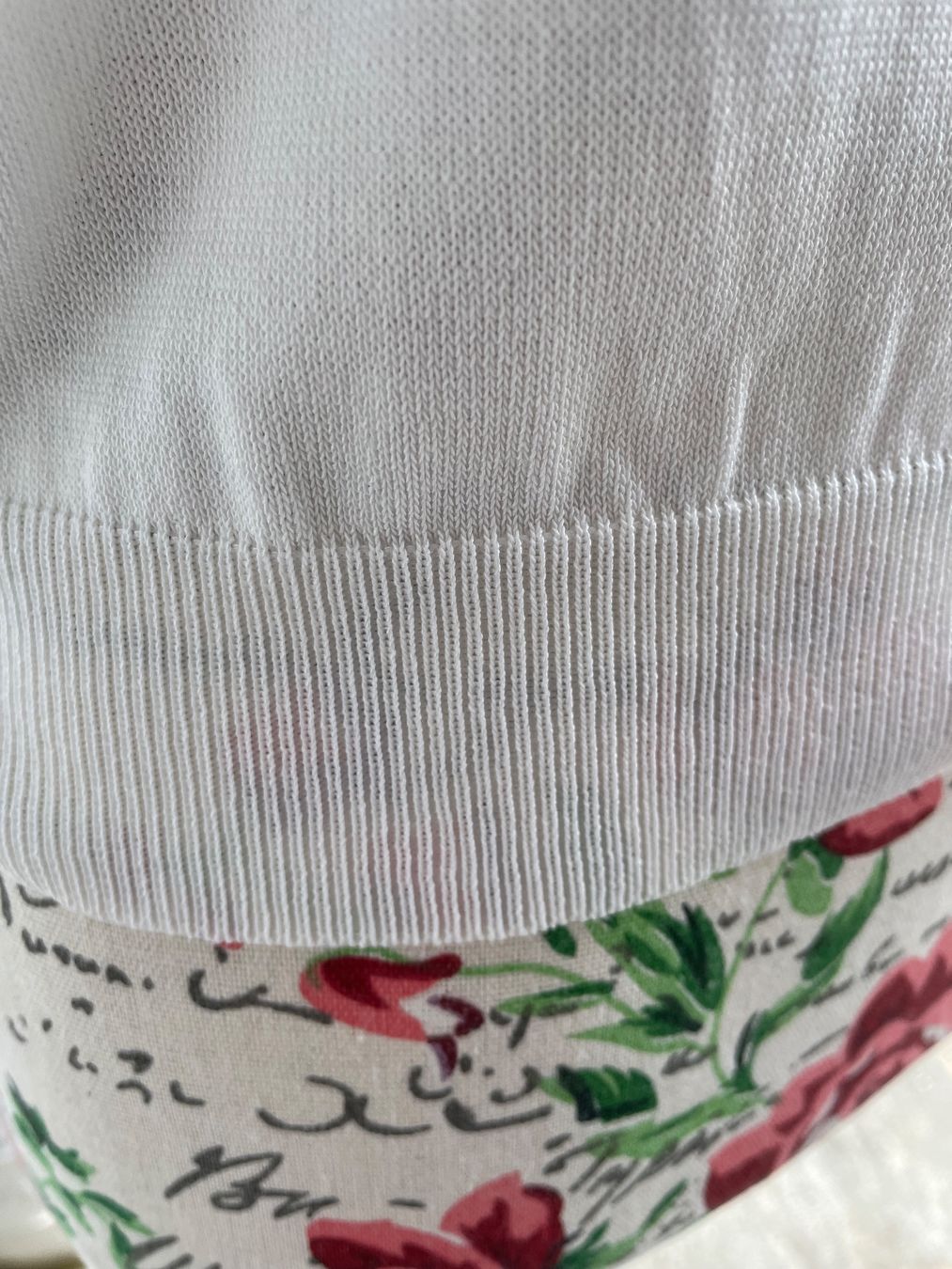 Maglioni & Felpe: NEU** Strickpulli 38/40 Viscose Italy – Usato da Zürich venduto da Pamuk04 2