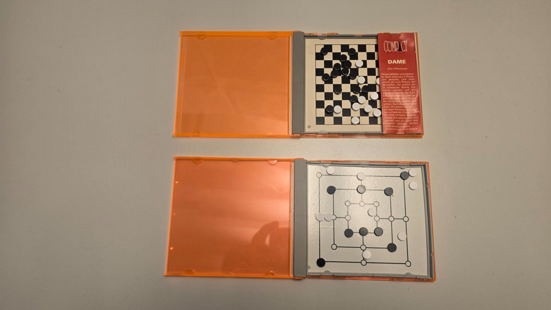 Giochi: Mühle-Spiel & Dame-Spiel im CD-Format – Nuovo (secondo la descrizione) da Zürich venduto da Bobesfee
