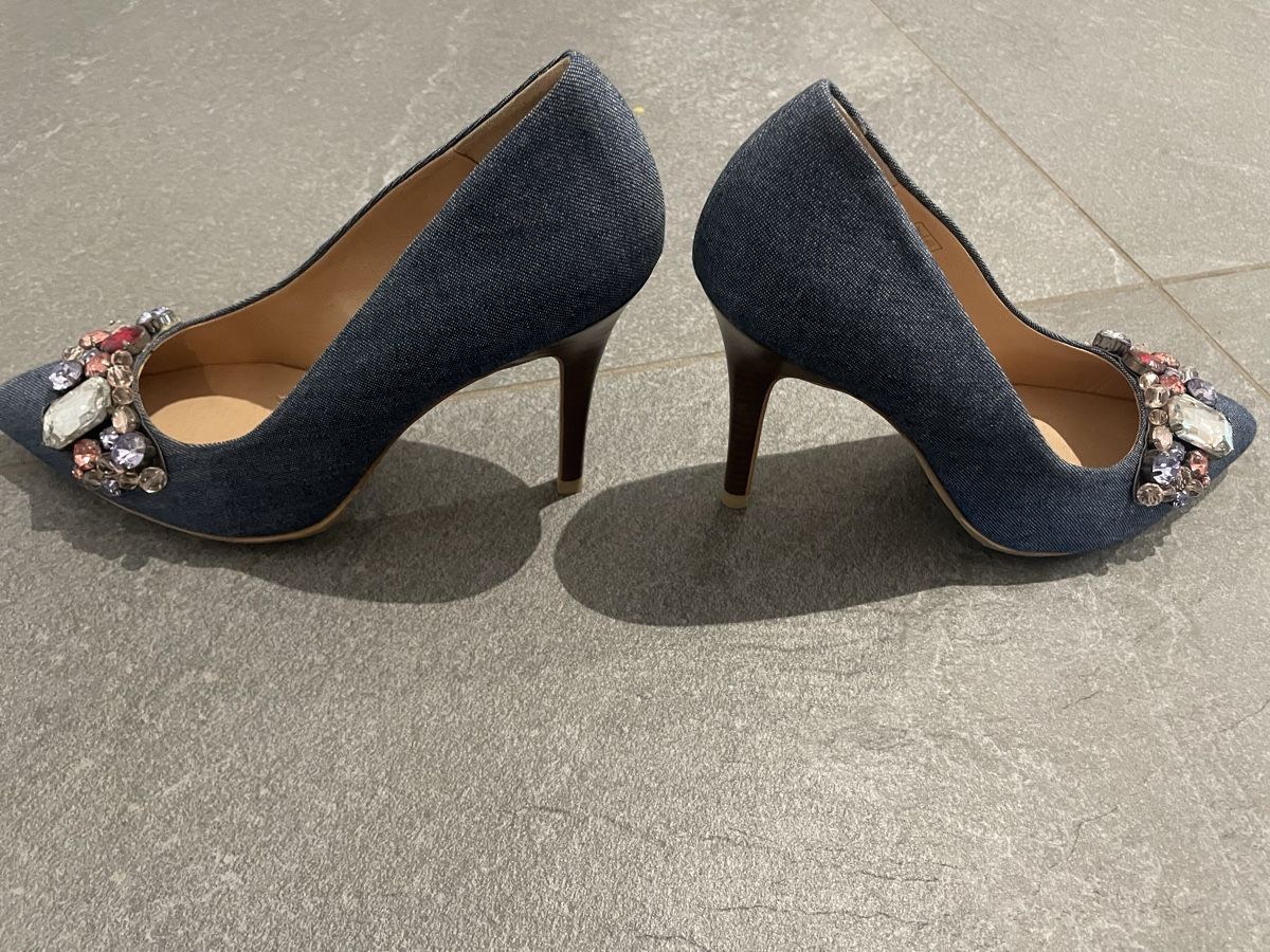 Damenschuhe: Pumps No.38 ganz neu – Neu und originalverpackt aus Zürich von minadn82 2