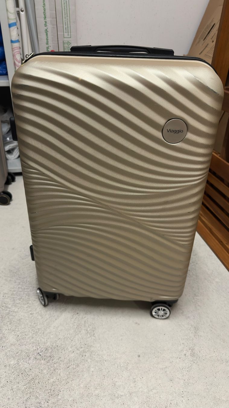 Reisekoffer: Viaggo Koffer gebraucht – Gebraucht aus Schönenwerd von rom_5wfy