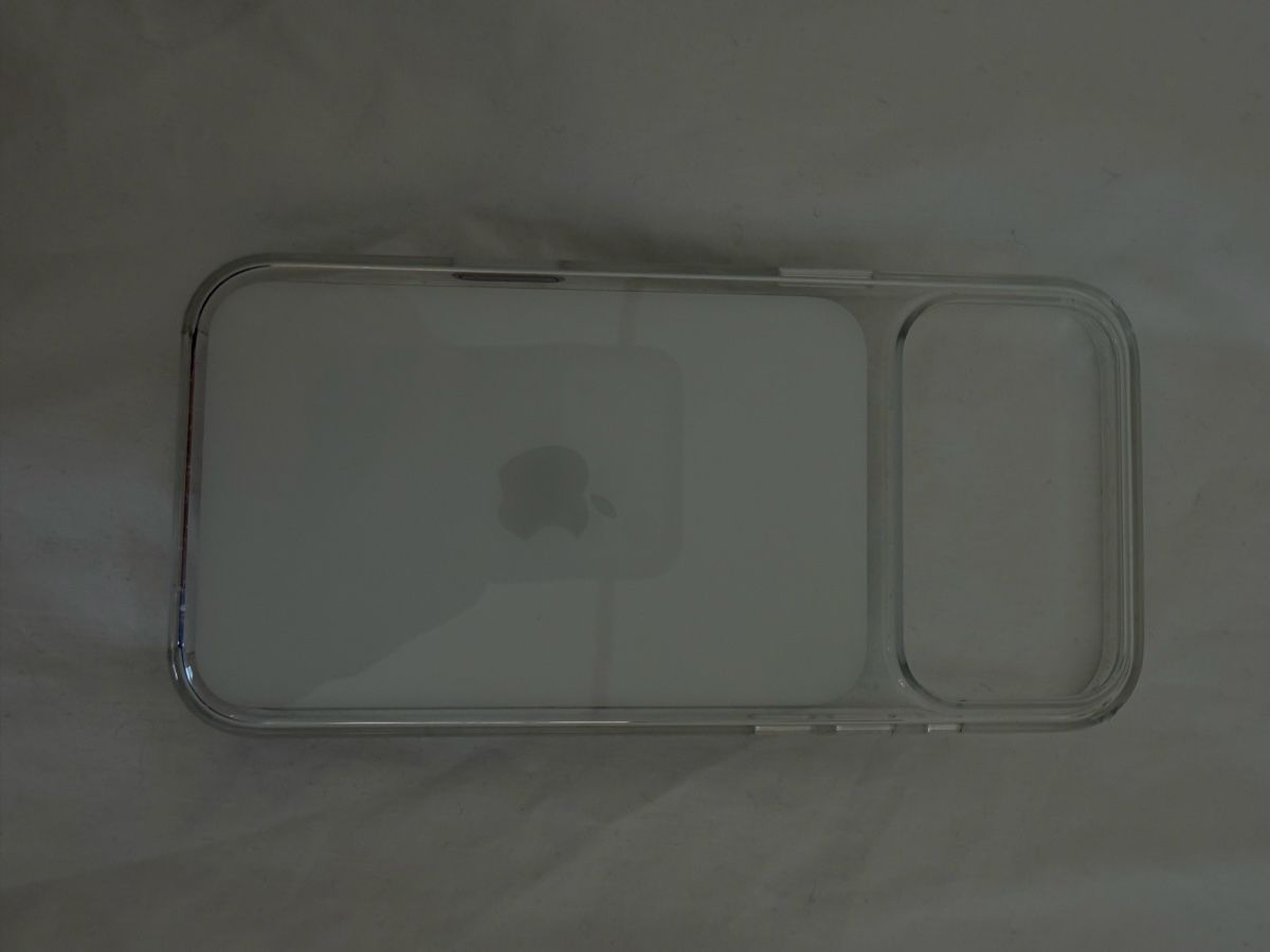 Apple Covers & Schutzfolien: iPhone 17 Pro Max Cover – Gebraucht aus Arosa von hel_7v5h 1