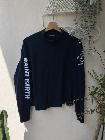 Pull Brandy Melville bleu marine motif Saint Barth