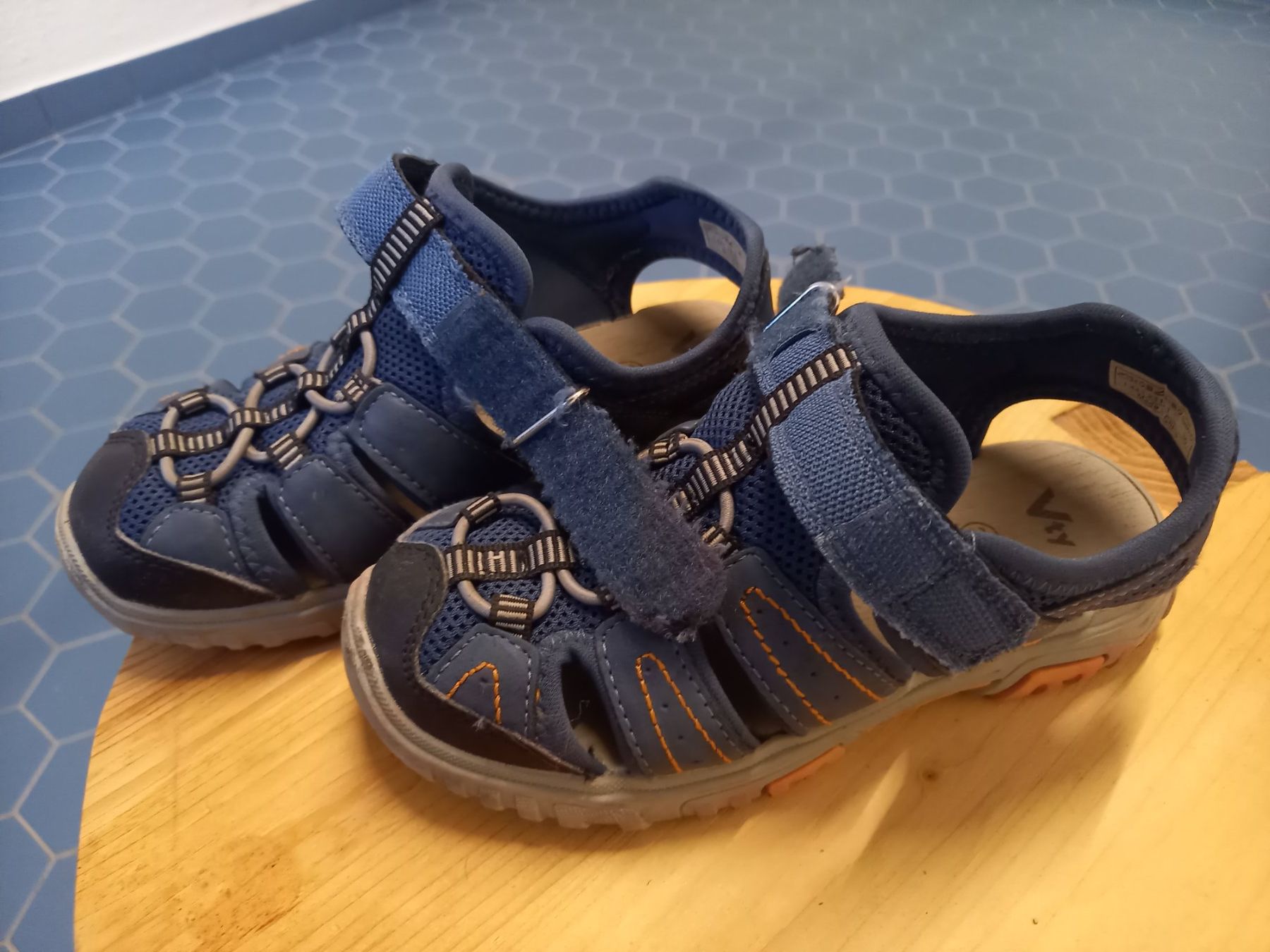 Scarpe per ragazzi: Kindersandalen Vty, Grösse 30, gebraucht – Usato da Zürich venduto da HansBald 3