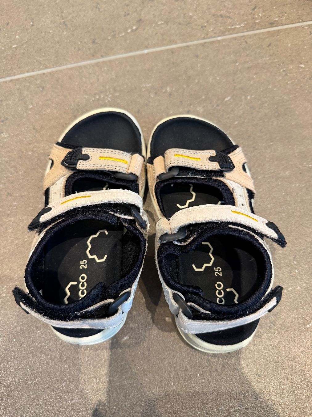Ecco Chaussures filles: Sandalen, Grösse 25, Ecco – D'occasion à Haslen AI par s176 2