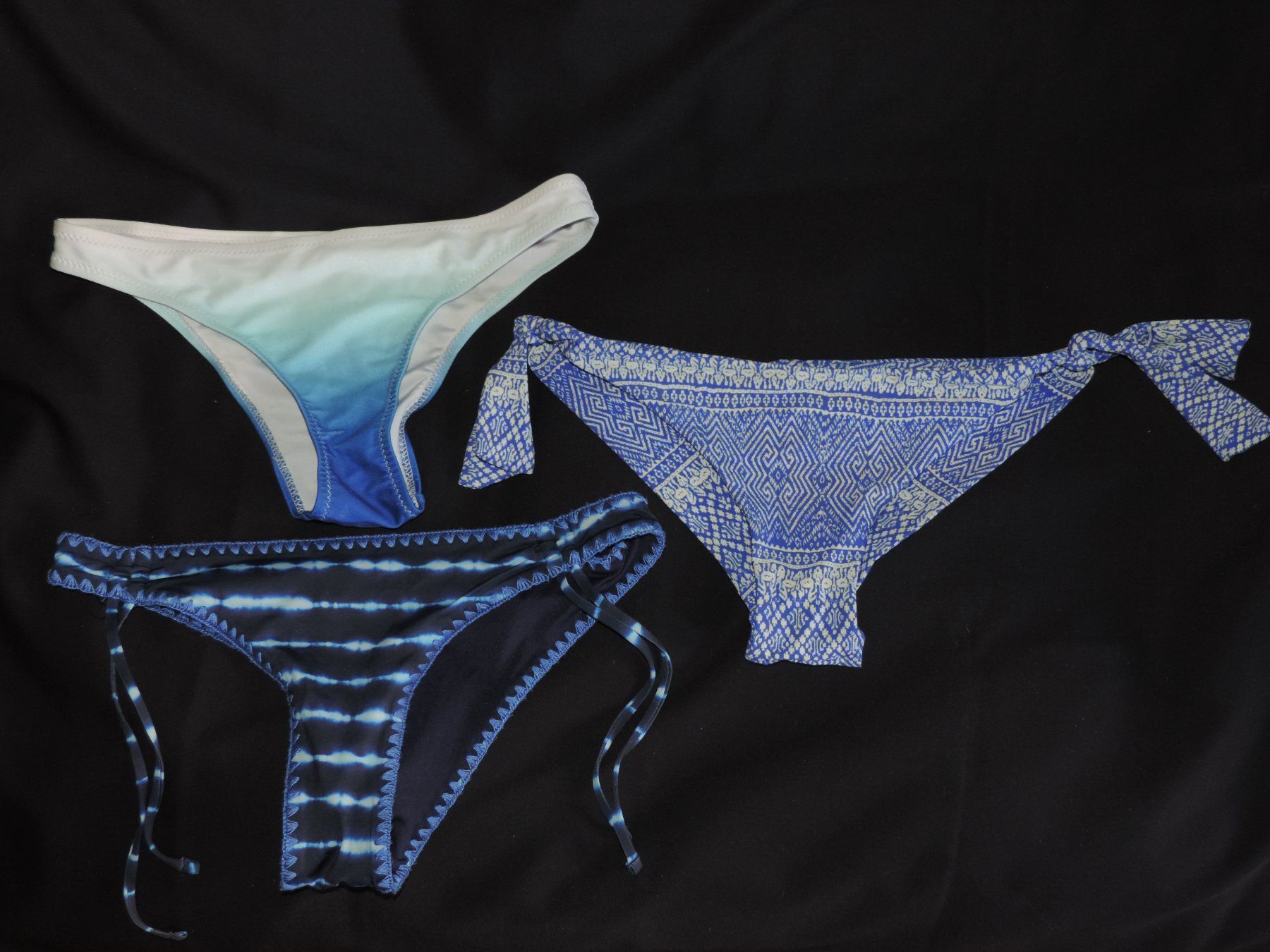 Costumi da bagno & Bikini: lot de 3 culottes de bain bleues – Usato da Genève venduto da Axelle333 2