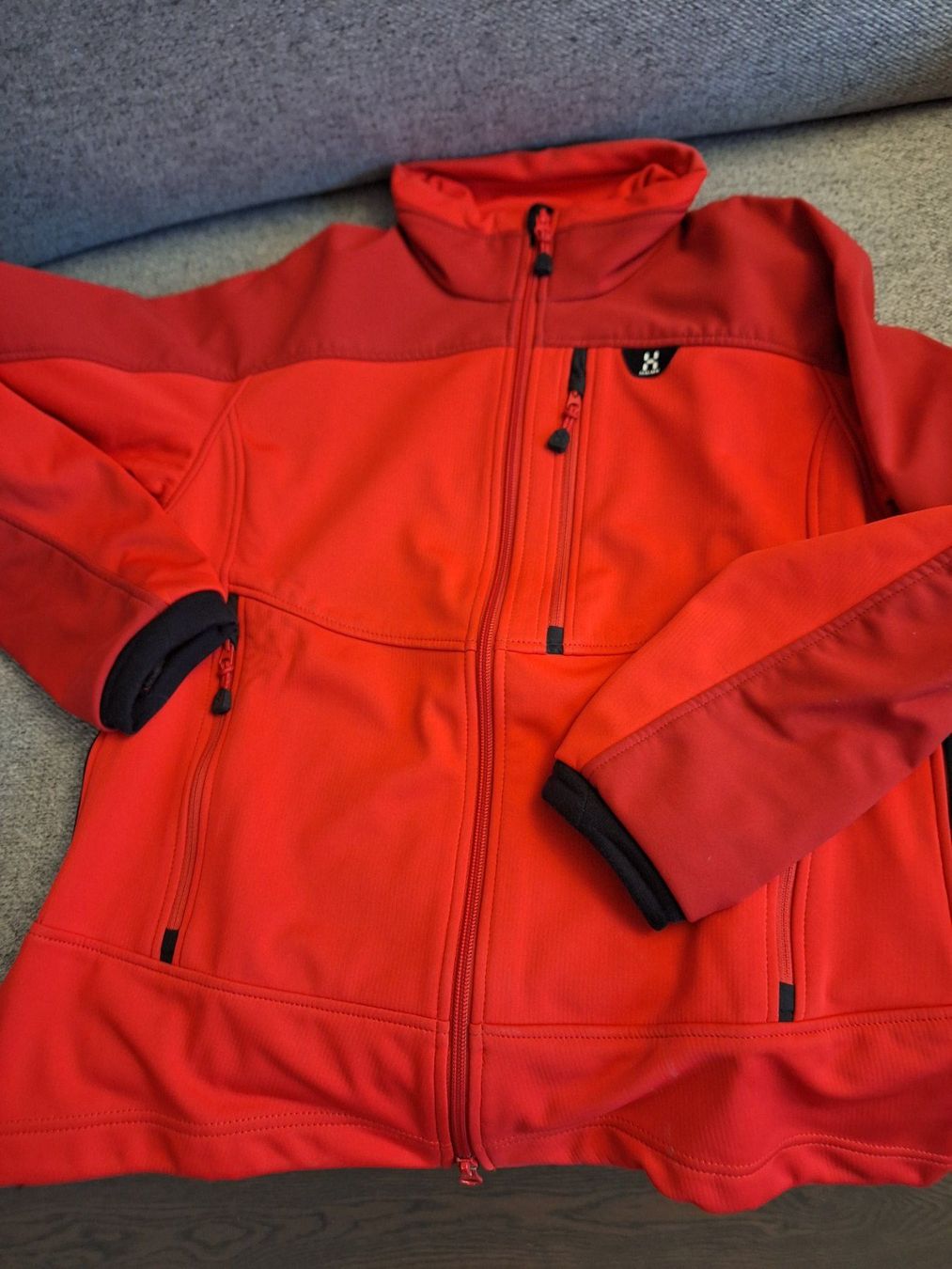 Haglöfs Giacche: Softshell-Sportjacke von Haglöfs – Usato da Cham venduto da Fiftyfive 1