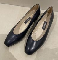 BALLY shoes- size 37