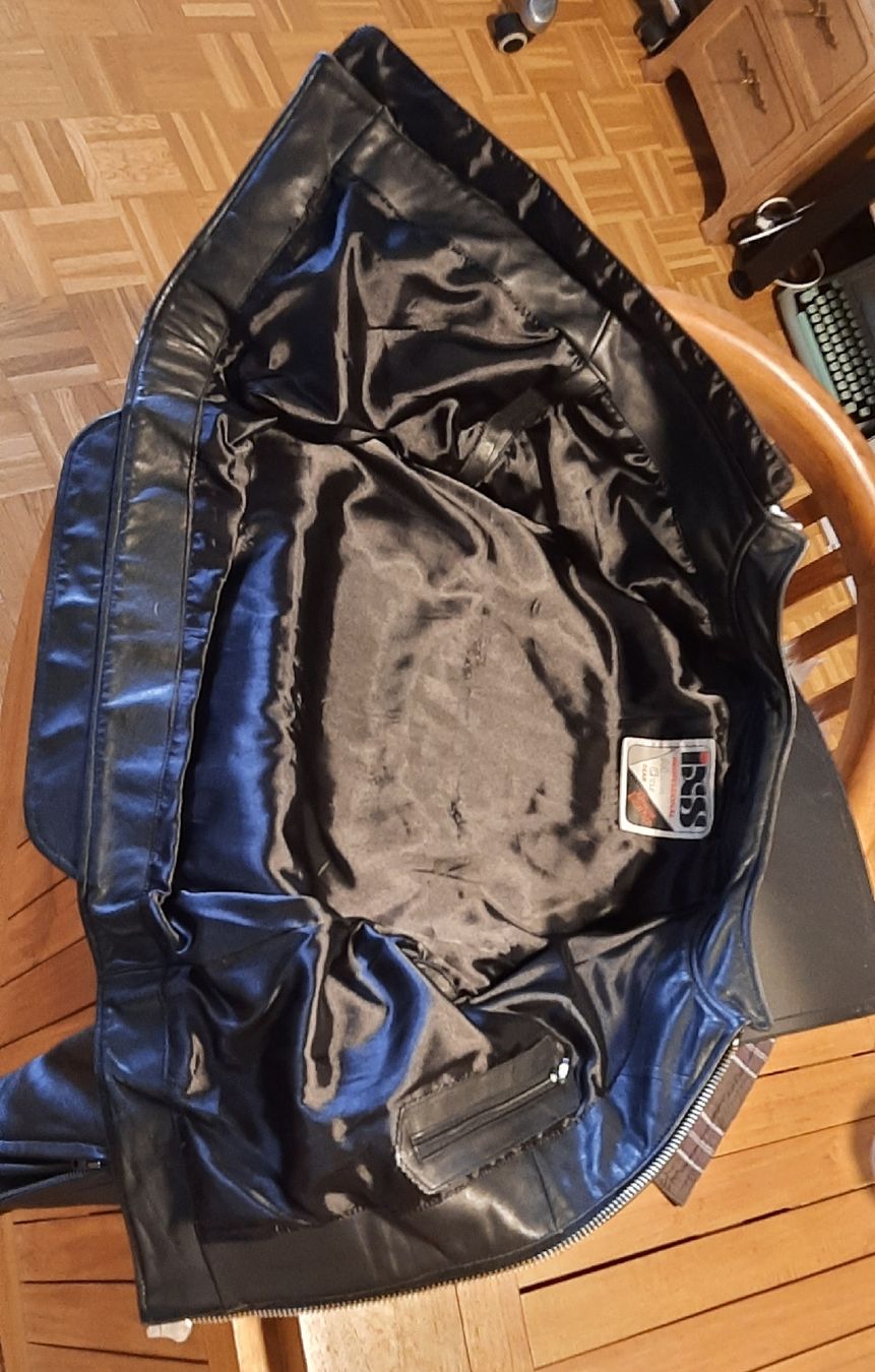 IXS Giacche: Veste moto IXS – Usato da Biel/Bienne venduto da lilyy 4