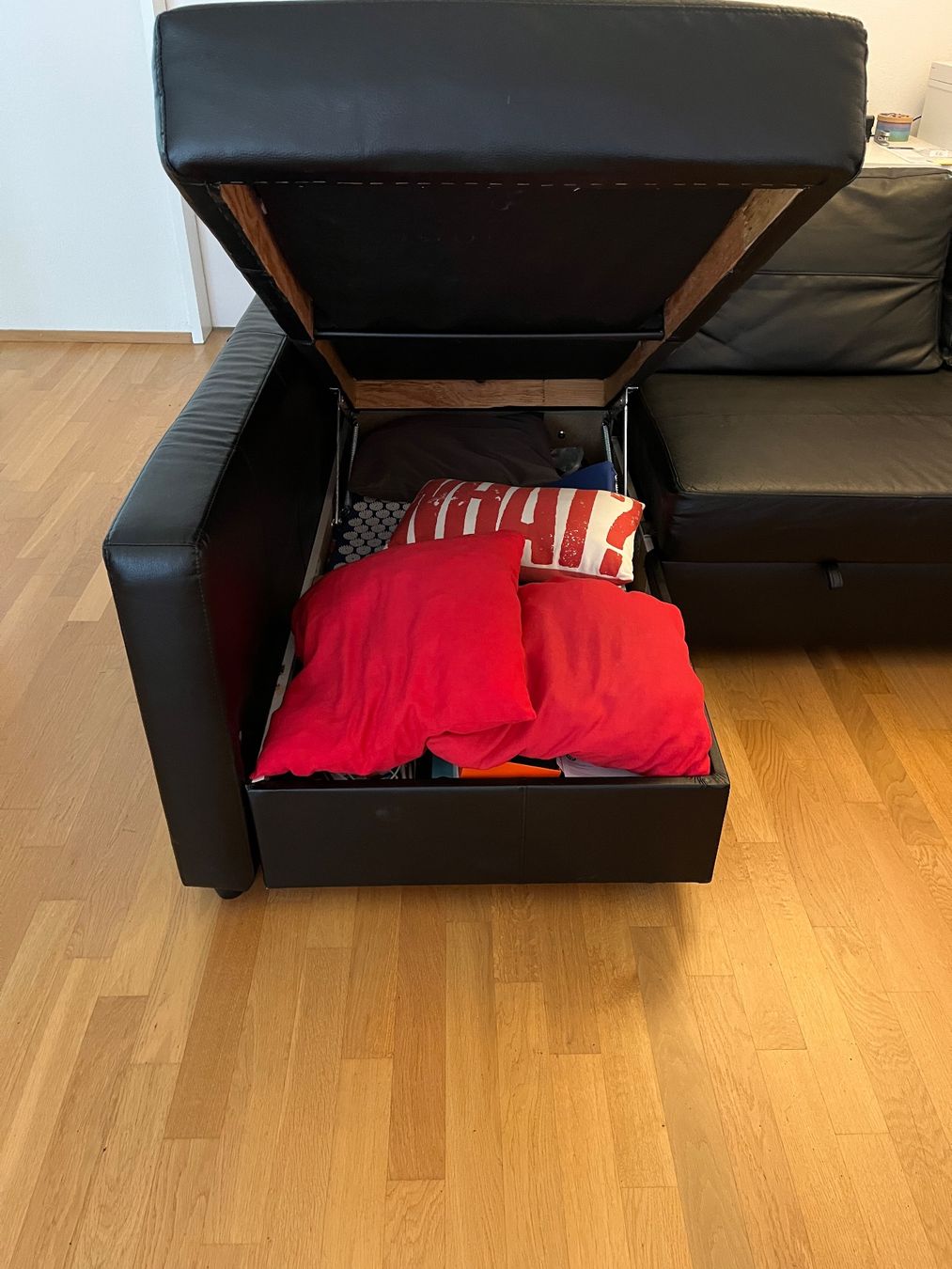 Divani: Kunstleder Sofa Ikea – Usato da Utzenstorf venduto da mei_y52x 3