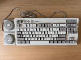 8BitDo Retro Gaming/Mechanical Keyboard M Edition – komplett