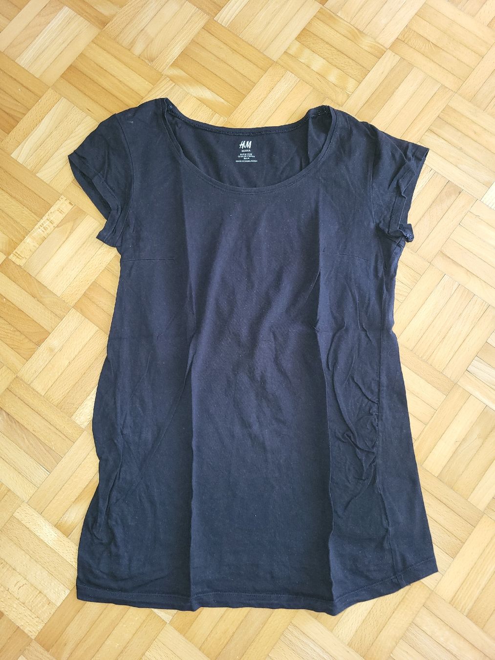 Lotti di vestiti: T-Shirts Umstandsmode, Gr M – Usato da Henggart venduto da Katzenpfoten 4